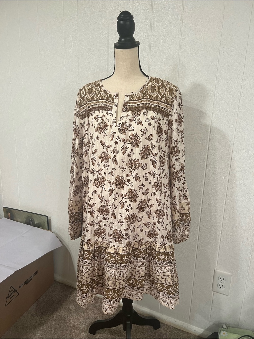 LOFT Cream and Brown Floral Tunic Dress